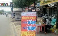 Bảo hiểm xe máy khuyến mãi, bán rẻ ven đường