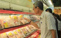 Giá gà giảm mạnh dịp cuối năm