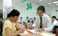 Lãi suất huy động giảm, người dân vẫn gửi tiết kiệm