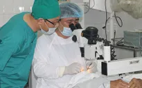 Cần Thơ mổ mắt miễn phí cho các bệnh nhân vùng sâu vùng xa