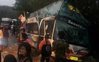 Tai nạn xe buýt làm 13 học sinh thiệt mạng ở Thái Lan