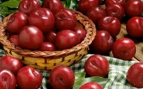 Những hoa quả cần hạn chế trong mùa hè