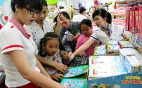 Thị trường đồ dùng học tập giảm giá kích cầu