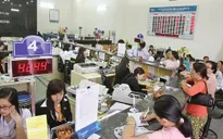 Tất cả ngân hàng niêm yết trong 2015: Khó đúng lộ trình