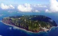 Khám phá sự sống trên đảo núi lửa Aogashima
