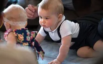 Ngắm những hình ảnh siêu đáng yêu của Hoàng tử bé nước Anh