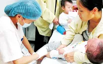Sau sởi, đề phòng tay chân miệng và sốt xuất huyết bùng phát