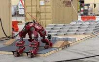 Robot ứng phó với các thảm họa