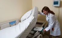 Thiết bị cảm ứng theo dõi bệnh nhân