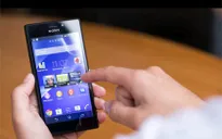 6 smartphone tầm trung pin "khủng" nhất năm 2014