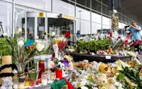 Mới nhận dạng được 65 nạn nhân vụ rơi máy bay MH17