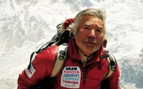 Cụ ông lớn tuổi nhất thế giới chinh phục đỉnh Everest