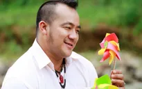 Phạm Văn Mách, Hiếu Hiền bất ngờ sải bước trên sàn diễn thời trang