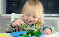 Dinh dưỡng cho trẻ: Thế nào là phù hợp?