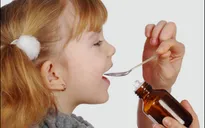Bổ sung vitamin đúng cách cho trẻ