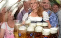 Tưng bừng Lễ hội bia Oktoberfest Munich tại Đức