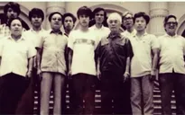 "Đại tướng Võ Nguyên Giáp với tuổi trẻ Thủ đô" qua ảnh