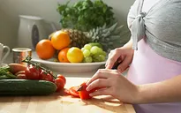 Ăn thế nào khi bị cao huyết áp và tim mạch?