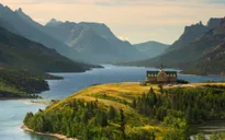 Khám phá Công viên quốc gia Waterton, Canada
