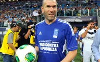 Tin chiều 3/3: Zidane, "Ro béo" và Figo trở lại sân cỏ