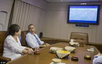 Tổng thống Mỹ Obama xem World Cup 2014 trên chuyên cơ Air Force One