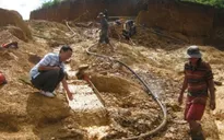 Nhức nhối nạn đào đãi vàng tại Núi Cấm 