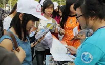"Ngày hội tư vấn tuyển sinh - hướng nghiệp 2013"