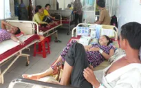 107 người nhập viện vì ngộ độc bánh mì