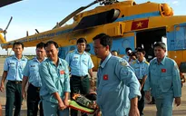 Dùng trực thăng cấp cứu ngư dân bị nạn ở Trường Sa