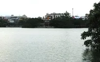 Nghiêm cấm xả rác thải xuống hồ Hoàn Kiếm