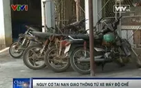 Tràn lan xe máy độ chế chở gỗ lậu tại Khánh Hòa