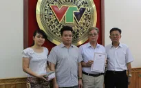Quỹ Tấm lòng Việt tiếp nhận 100 triệu đồng ủng hộ Cảnh sát biển Việt Nam