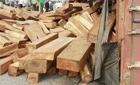 Tai nạn giao thông hy hữu, 1 lái xe chết thảm