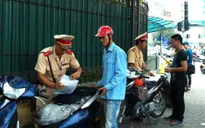 Tăng cường kiểm tra việc đội mũ bảo hiểm