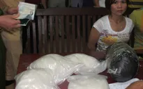 Bắt vụ vận chuyển 6kg ma túy đá bằng taxi