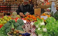 Kinh tế Italy rơi trở lại suy thoái