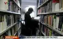 VIDEO: “Siết” thị thực với du học sinh tại Anh