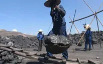 Lao động ngành than phải nghỉ việc luân phiên