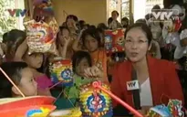 Trung thu con thích… đèn lồng