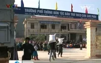 Lần đầu tiên hạt gạo hỗ trợ đến với học sinh vùng cao      