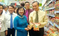 Hàng Việt Nam vào hệ thống 270 siêu thị Singapore