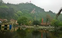 Tháng 3, nhớ hội chùa Thầy...