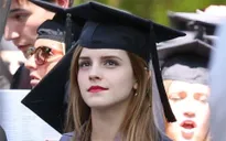 ‘Phù thủy’ Emma Watson tốt nghiệp Đại học Brown