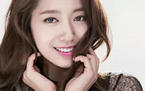 Park Shin Hye “bỏ bùa” khán giả với loạt ảnh mới