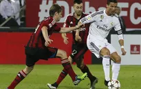 Ronaldo nổ súng, Real Madrid vẫn thảm bại trước AC Milan