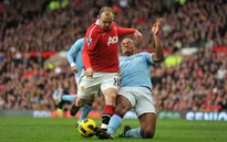 Van Gaal khi dễ ManC, Pellegrini bảo thủ