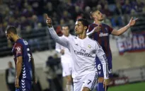 Cris Ronaldo cân bằng kỷ lục với “Chúa nhẫn” ở Champions League