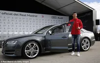 Dàn sao Real Madrid “hớn hở" với loạt xe Audi mới