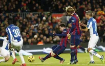 Barcelona 5-1 Espanyol: Ronaldo gọi, Messi trả lời