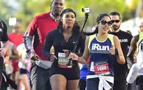 Serena Williams "khởi động" mùa giải 2015 bằng việc chạy bộ